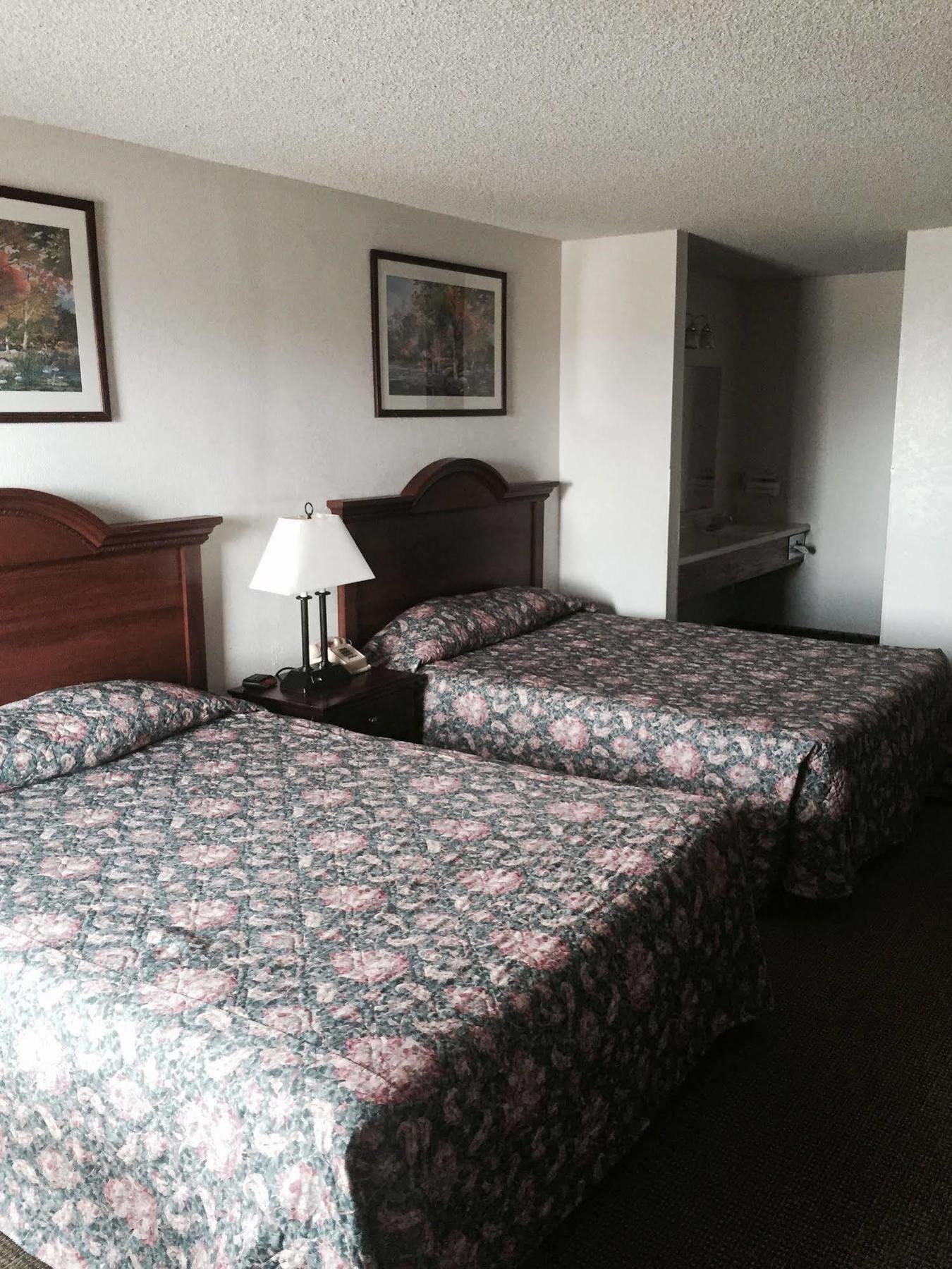 Country Inn Bolivar Kültér fotó