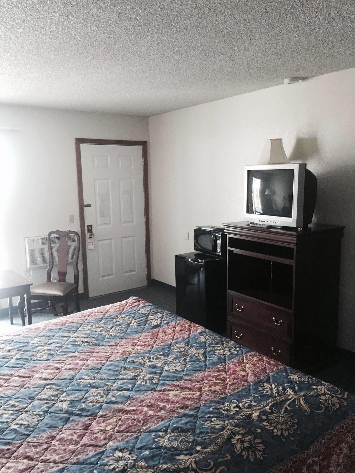 Country Inn Bolivar Kültér fotó